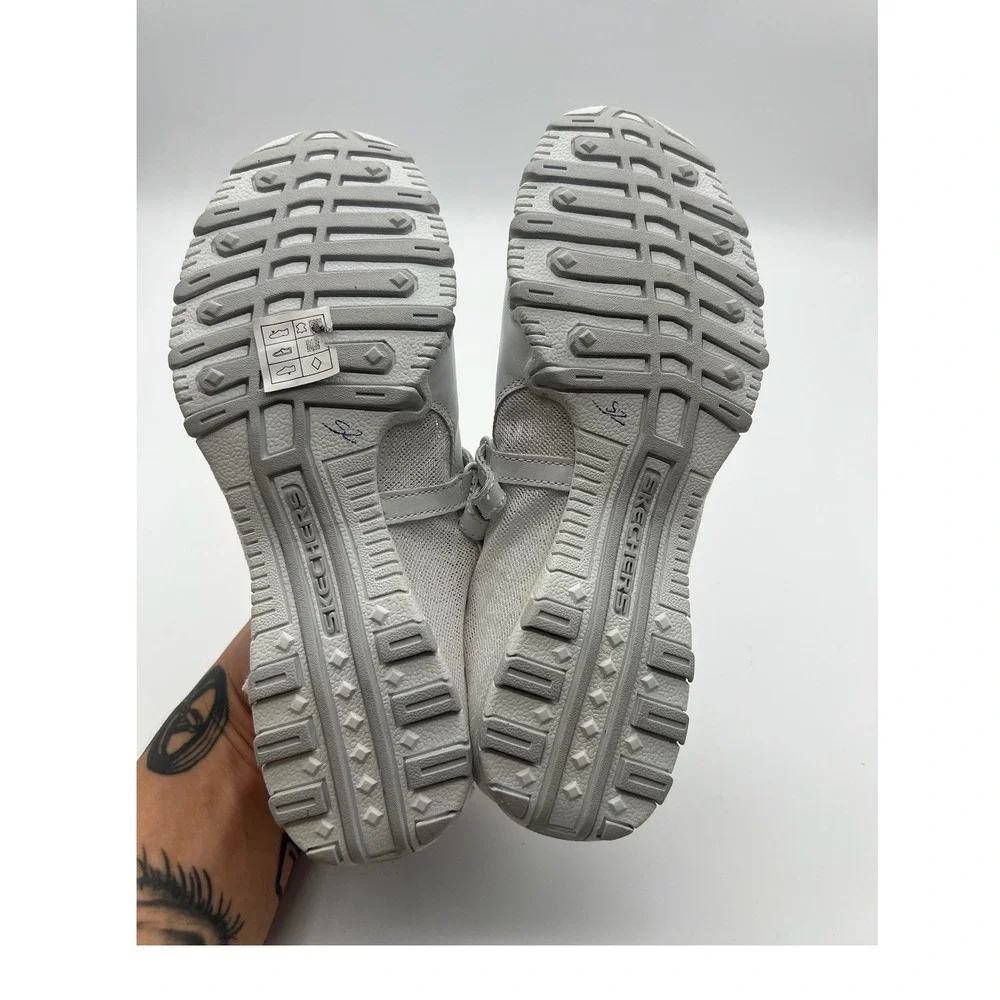 Skechers Womens White Mesh Mary Jane Sporty Walking Flats Shoes Size 7.5 y2k